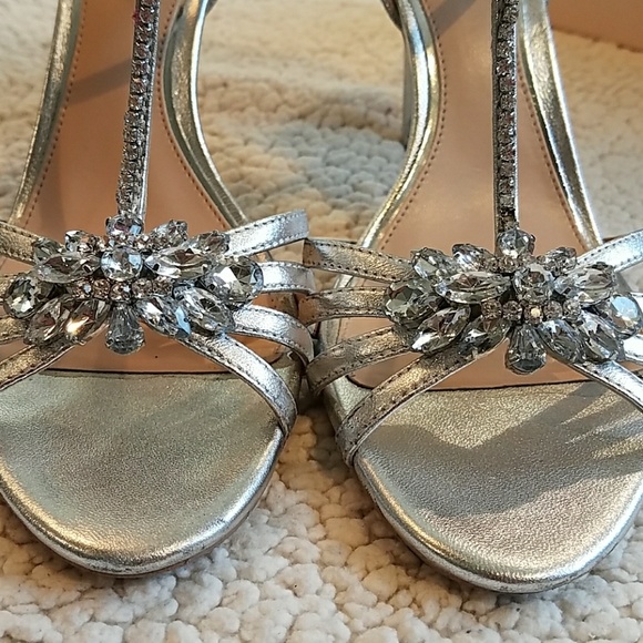 Badgley Mischka | Hazel II | Silver | Jewel - Picture 5 of 8